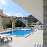 Elia Residence Hotel