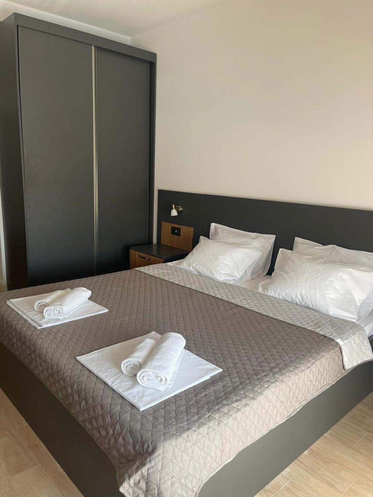 Hotel Elia 3*